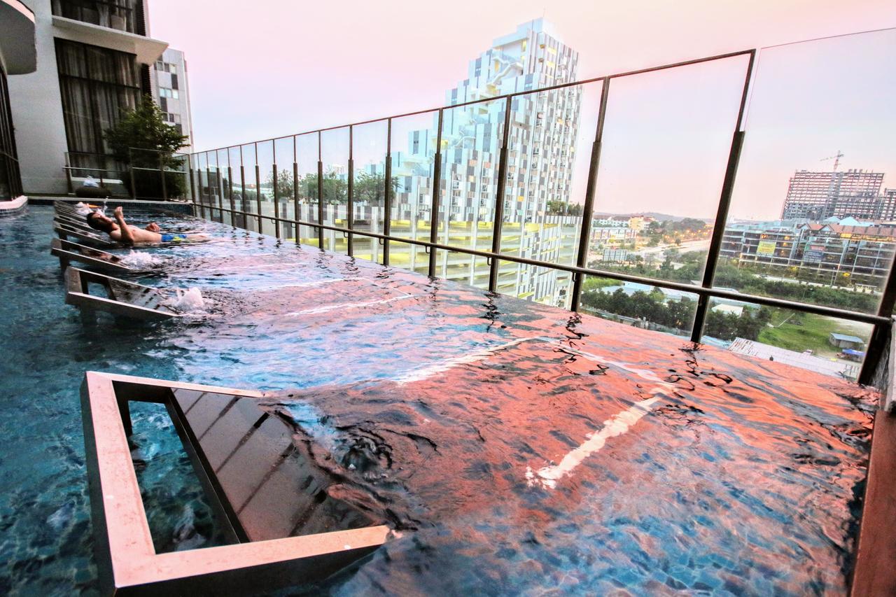 Solstice Service Apartment Cyberjaya Wifi Netflix Klia Buitenkant foto