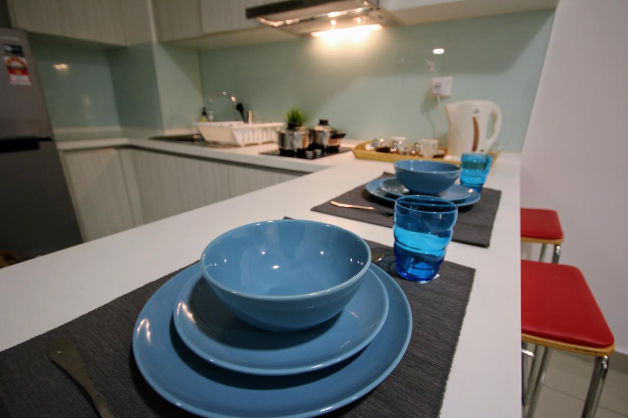 Solstice Service Apartment Cyberjaya Wifi Netflix Klia Buitenkant foto