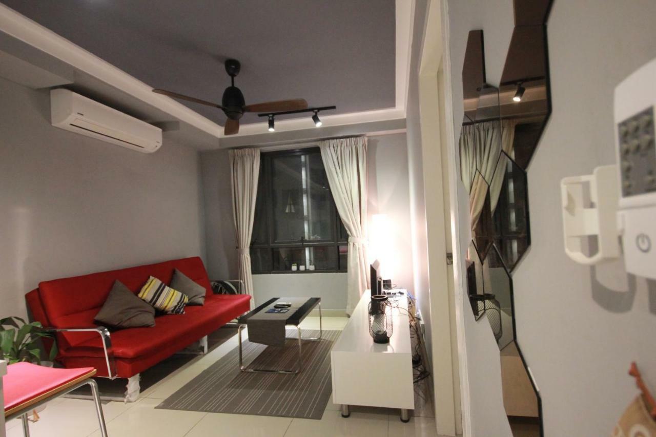 Solstice Service Apartment Cyberjaya Wifi Netflix Klia Buitenkant foto